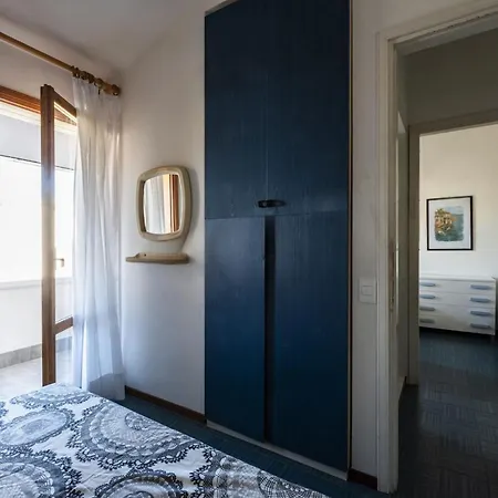 Townhouse With Pool, Garden And Close To 比比翁